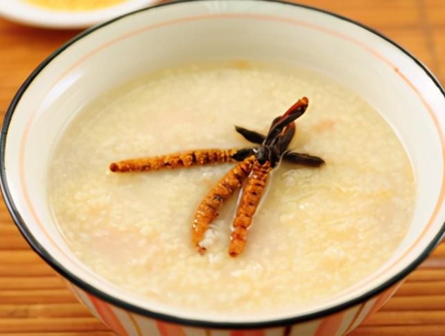 3歲以內(nèi)小孩一次吃多少冬蟲(chóng)夏草合適