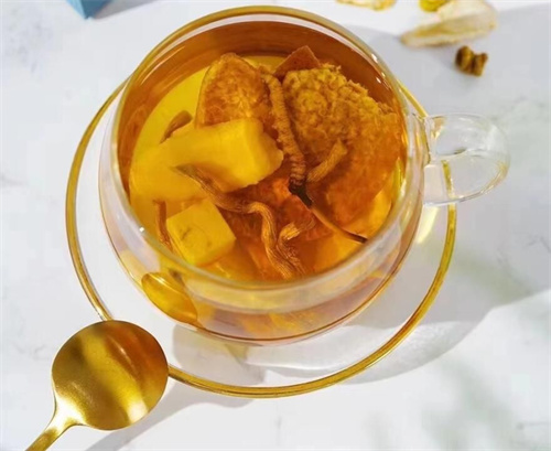 冬蟲夏草營養(yǎng)酒的制作方法 冬蟲夏草怎么泡酒？