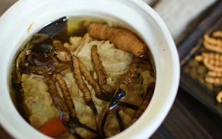 鴨子冬蟲夏草怎么煲湯好？掌握 3 個關(guān)鍵，燉出鮮醇滋補靚湯